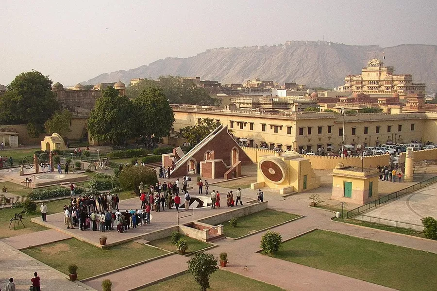 Jantar Mantar Jaipur Samrat Yantra astronomical instruments UNESCO guide