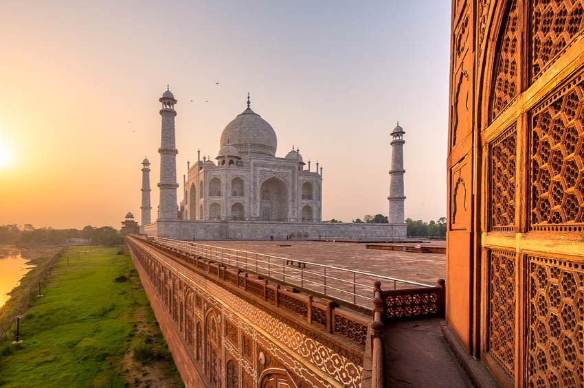 Sunrise Taj Mahal